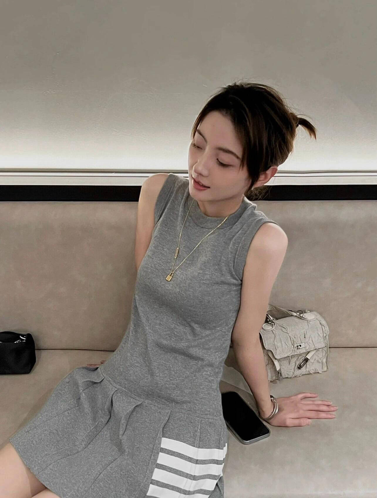 Thom Browne Women's Mini Sleeveless Pleated Grey Dress - Image 8