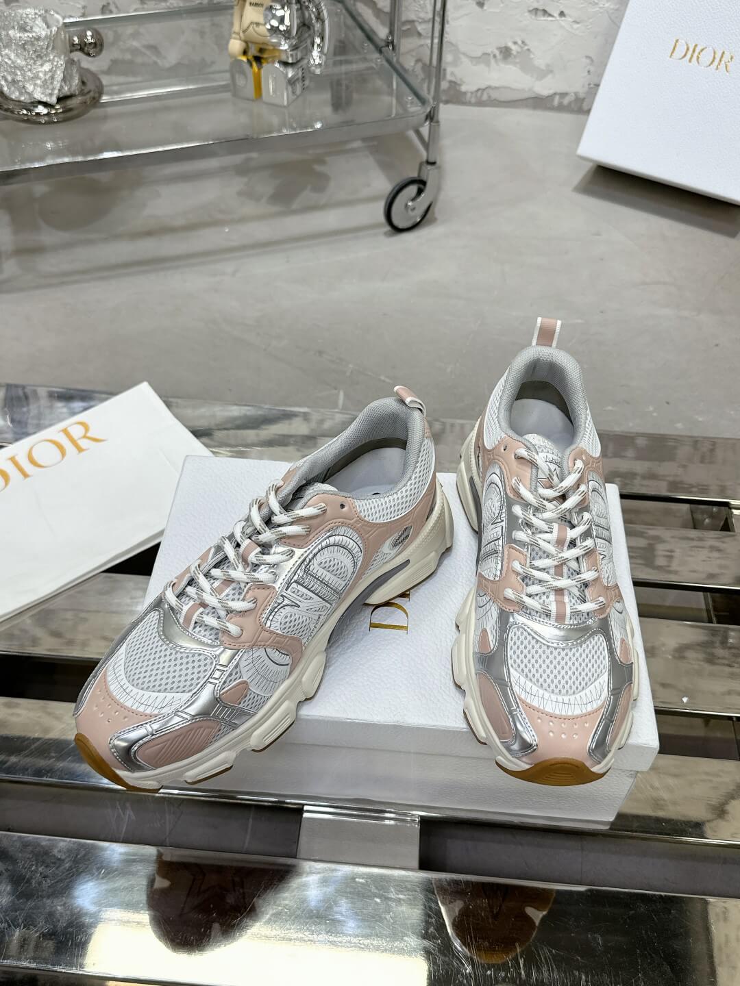 WOMENS CD CHRONO TRAINERS - SILVER - Image 6