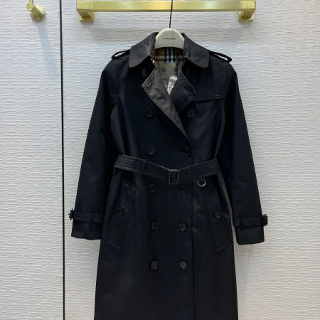 Burberry Black Women Mid-length Chelsea Heritage Trench Coat
