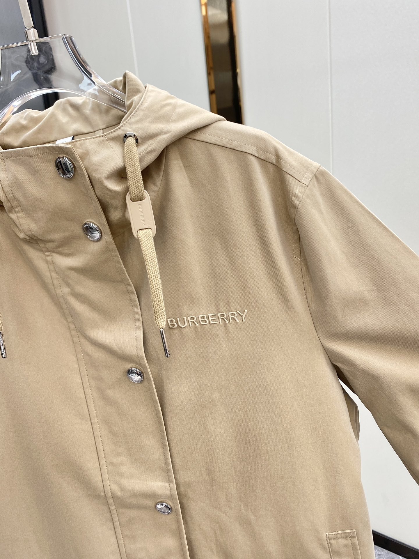 Burberry hooded cotton gabardine coat - Image 4