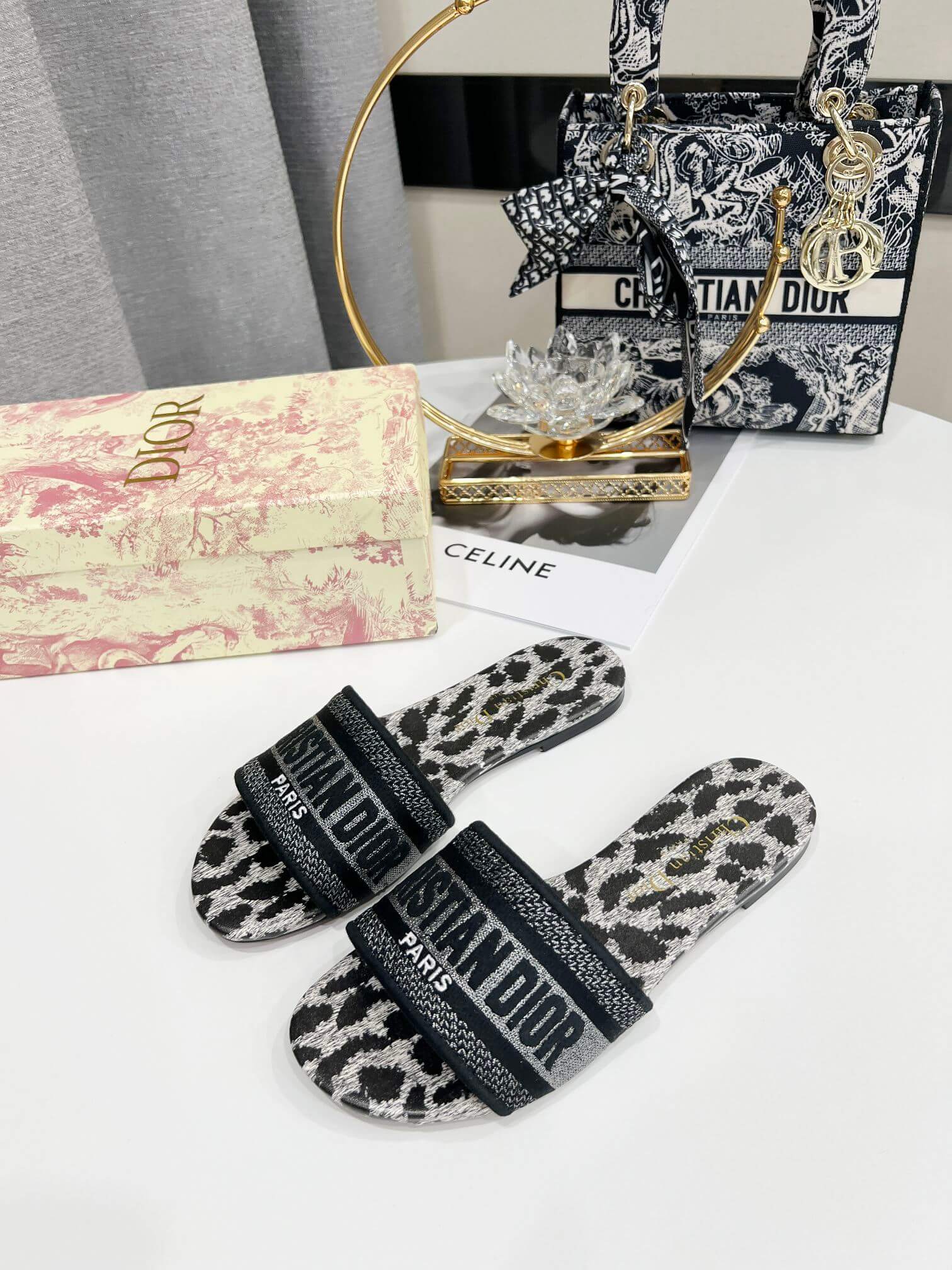 Christian Dior Bandana Dway Slides Leopard print pattern - Image 9