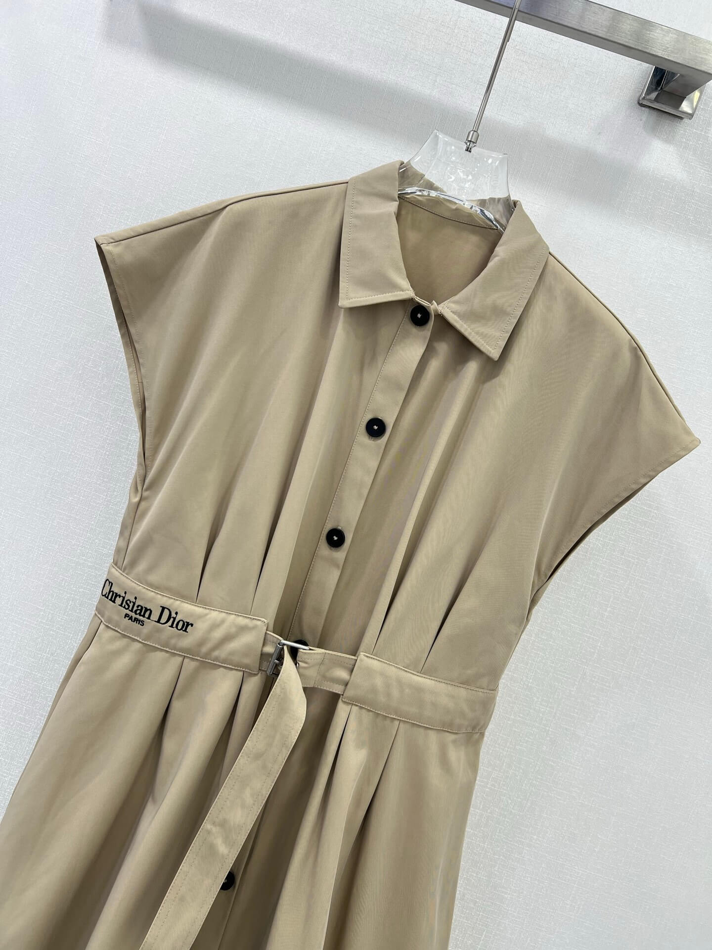 Christian Dior Beige Midi Shirt Dress. - Image 5