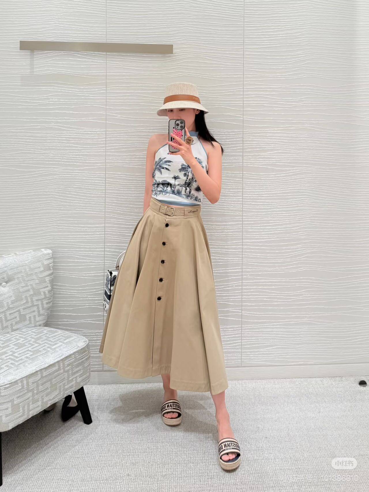 Christian Dior Button-Front A-Line Midi Skirt - Image 11