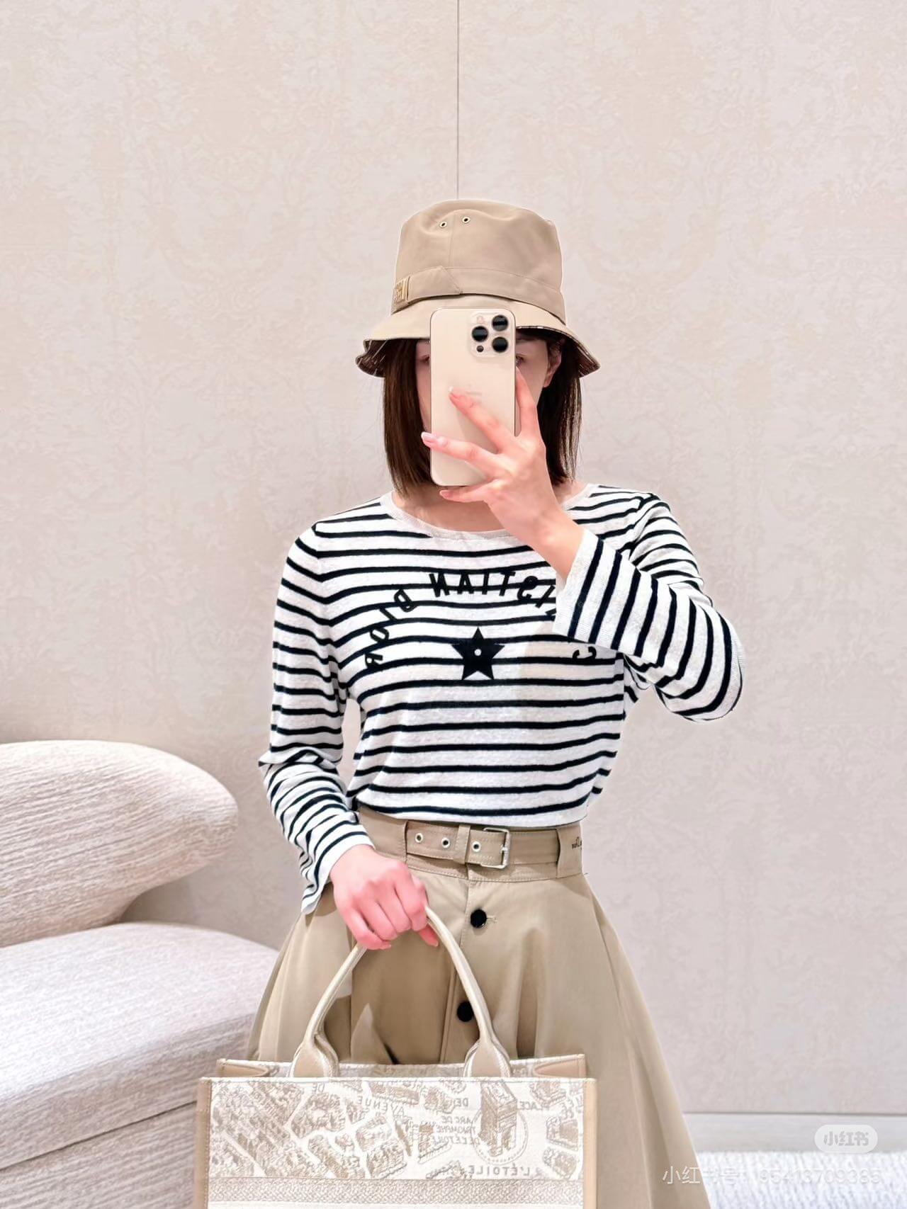 Christian Dior Button-Front A-Line Midi Skirt - Image 16