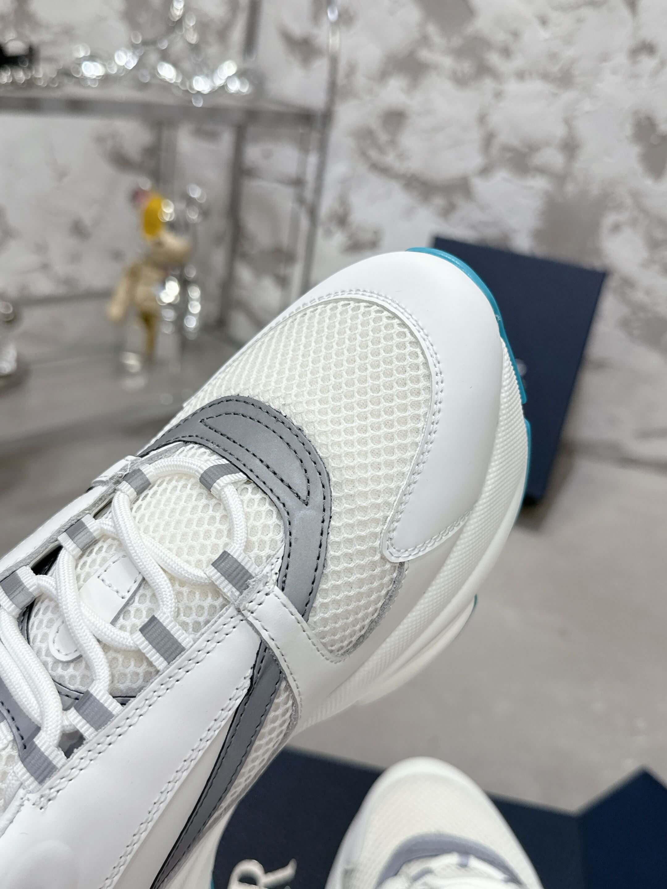 Dior B22 Arctic White Runner Sneakers - Image 6