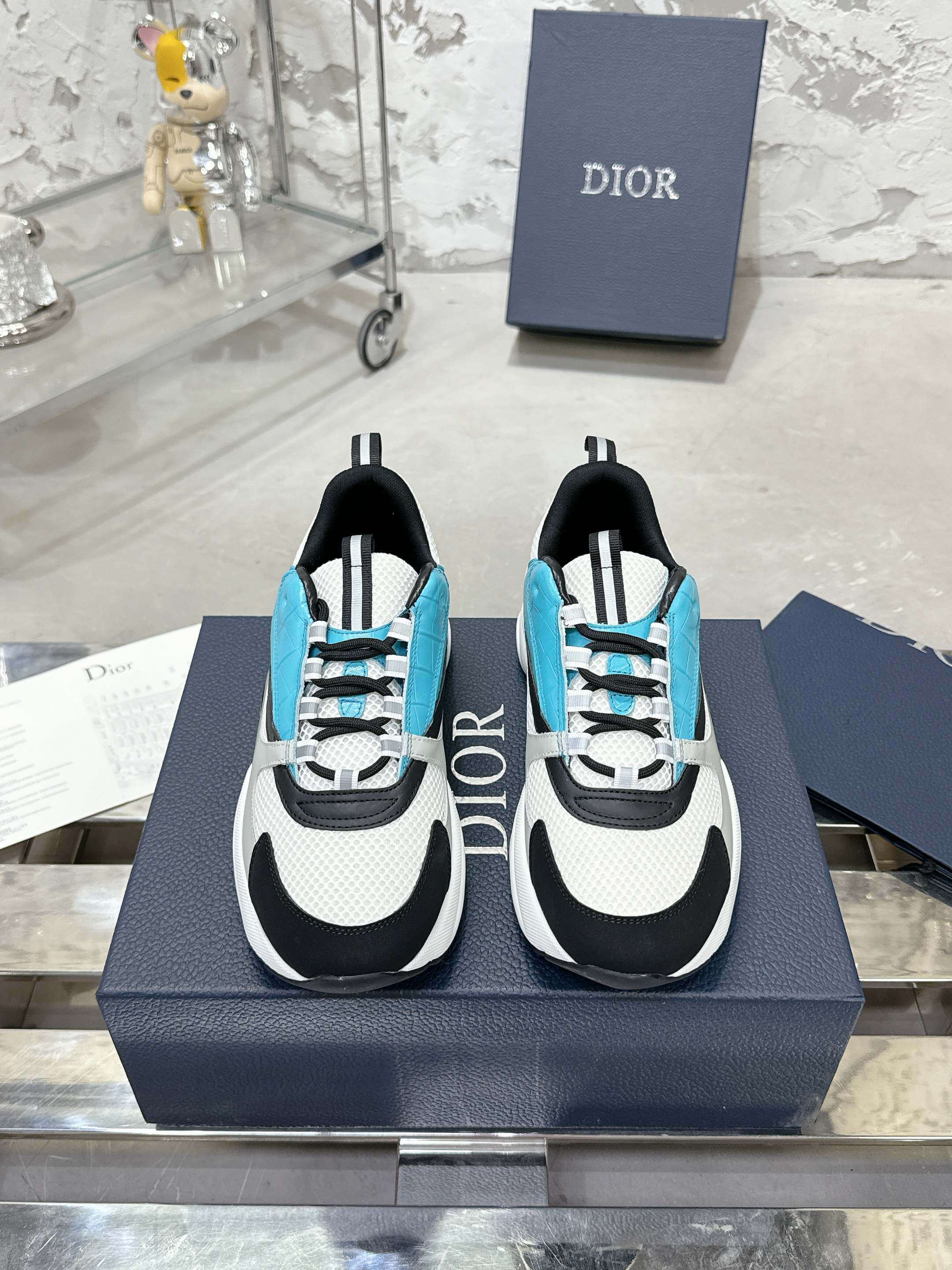 Dior B22 Light Blue Corc Sneaker - Image 3
