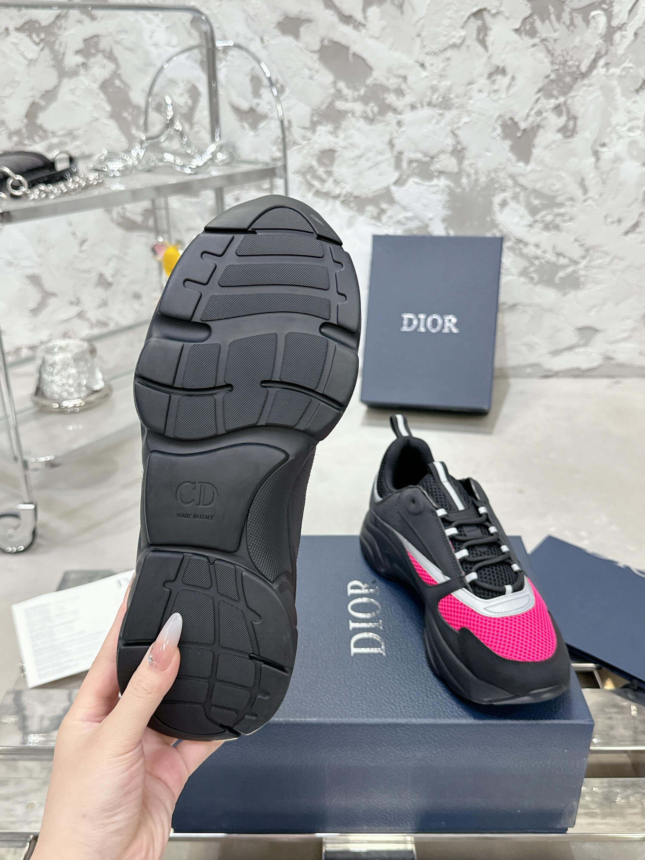 Dior B22 Pink Flash Runner Sneakers - Image 2