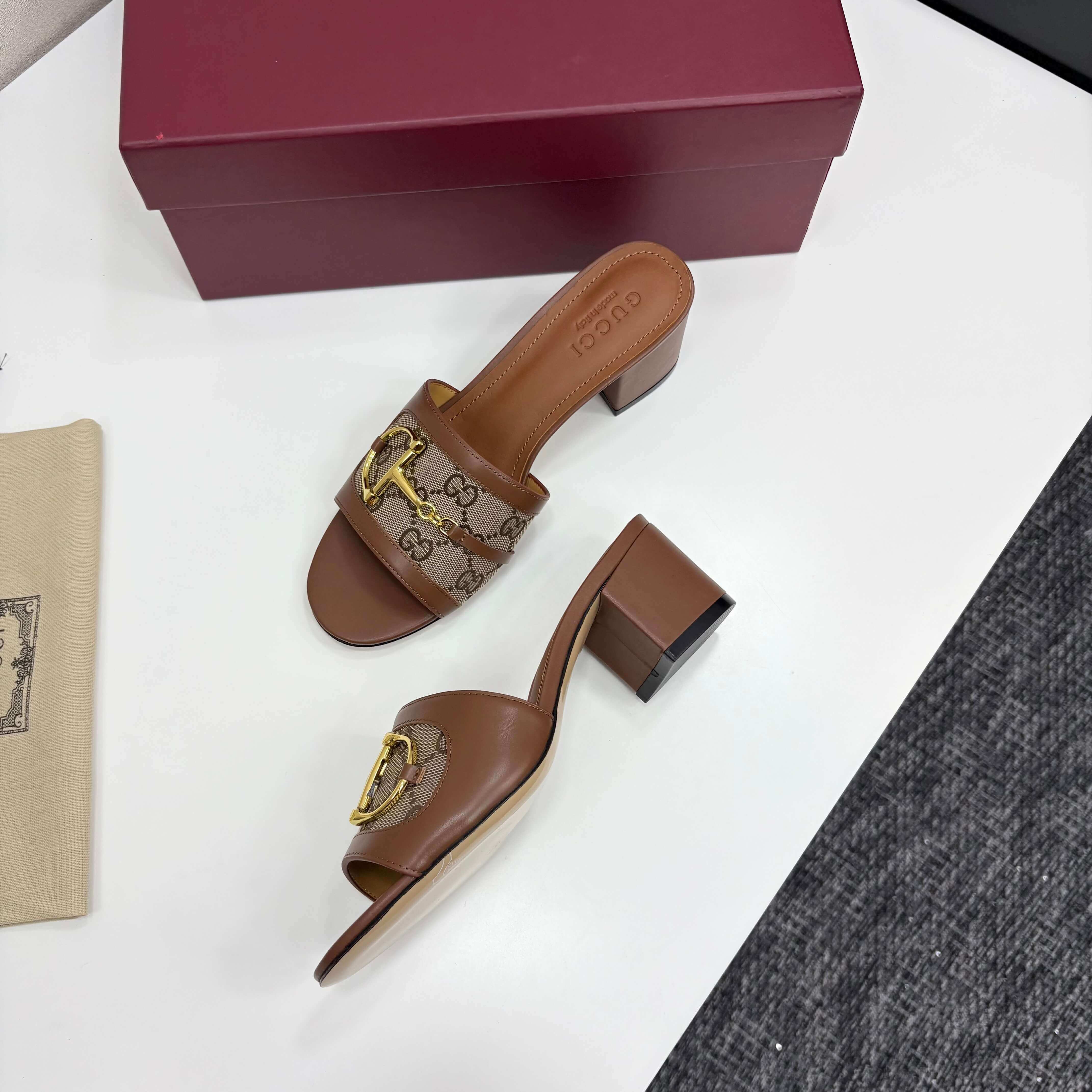 Gucci Women's Brown Leather Block Heel Slide Sandals with Horsebit and GG Monogram Canvas - Image 5