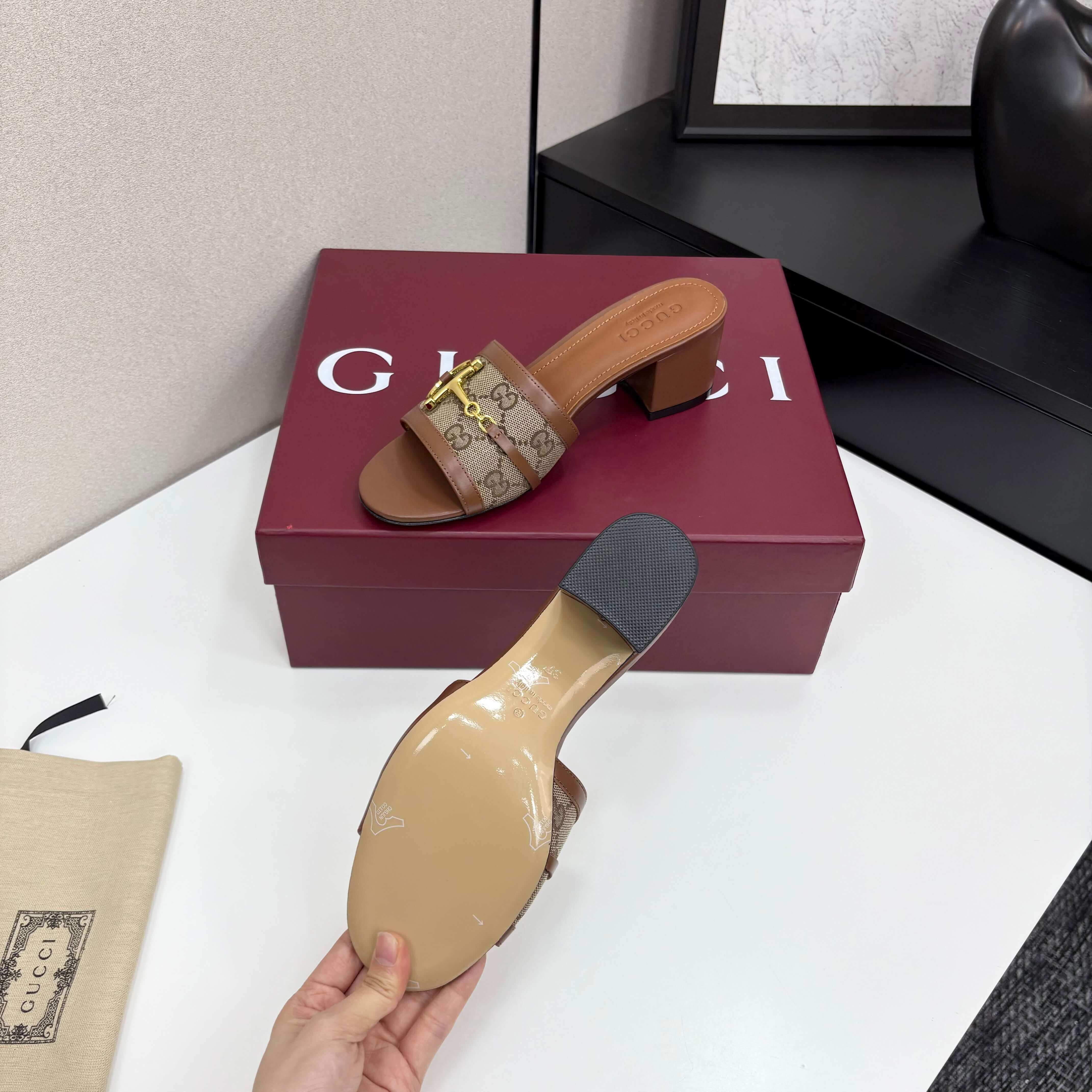 Gucci Women's Brown Leather Block Heel Slide Sandals with Horsebit and GG Monogram Canvas - Image 8