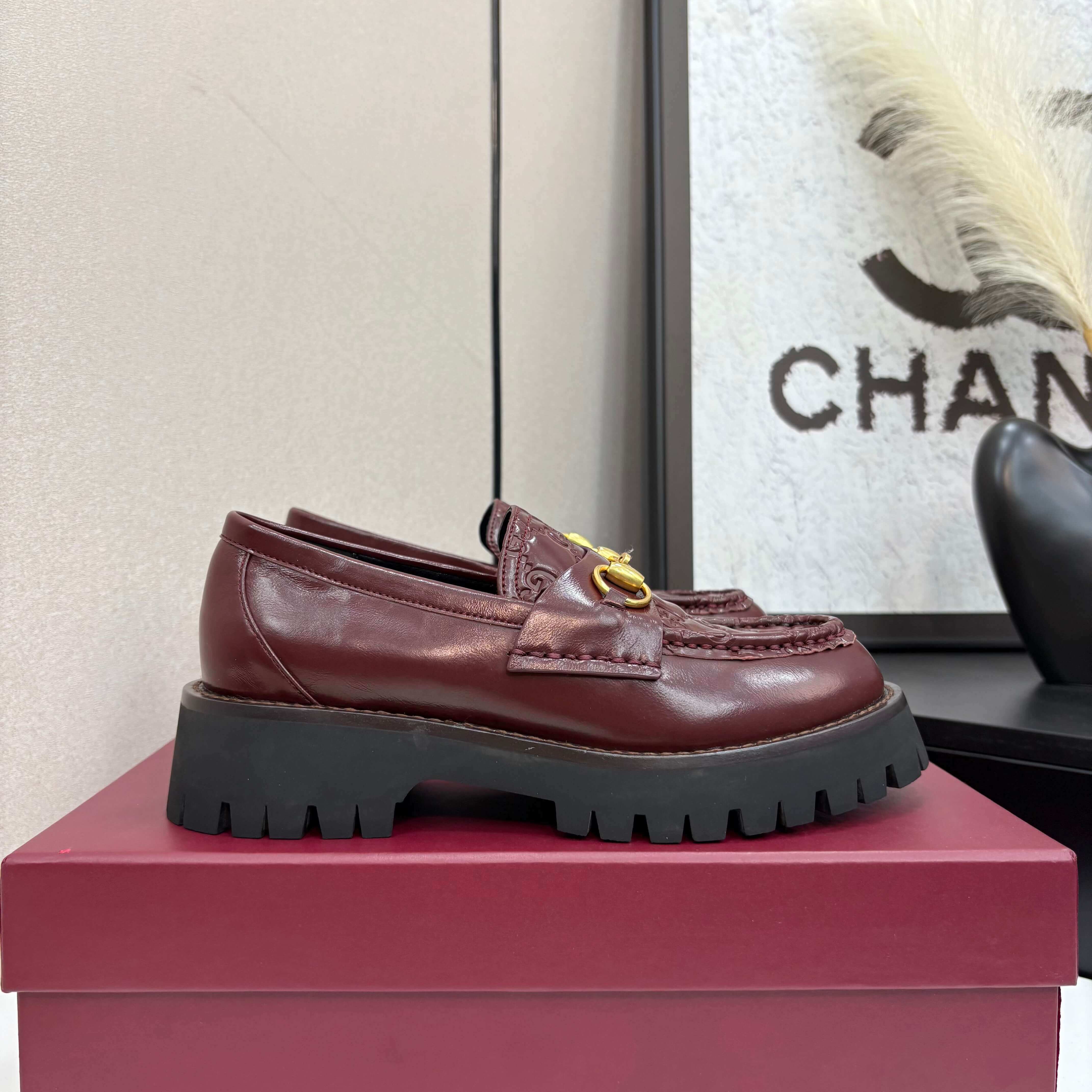 Gucci Women's Rosso Ancora Red Leather Lug-Sole Loafers with Horsebit - Image 8