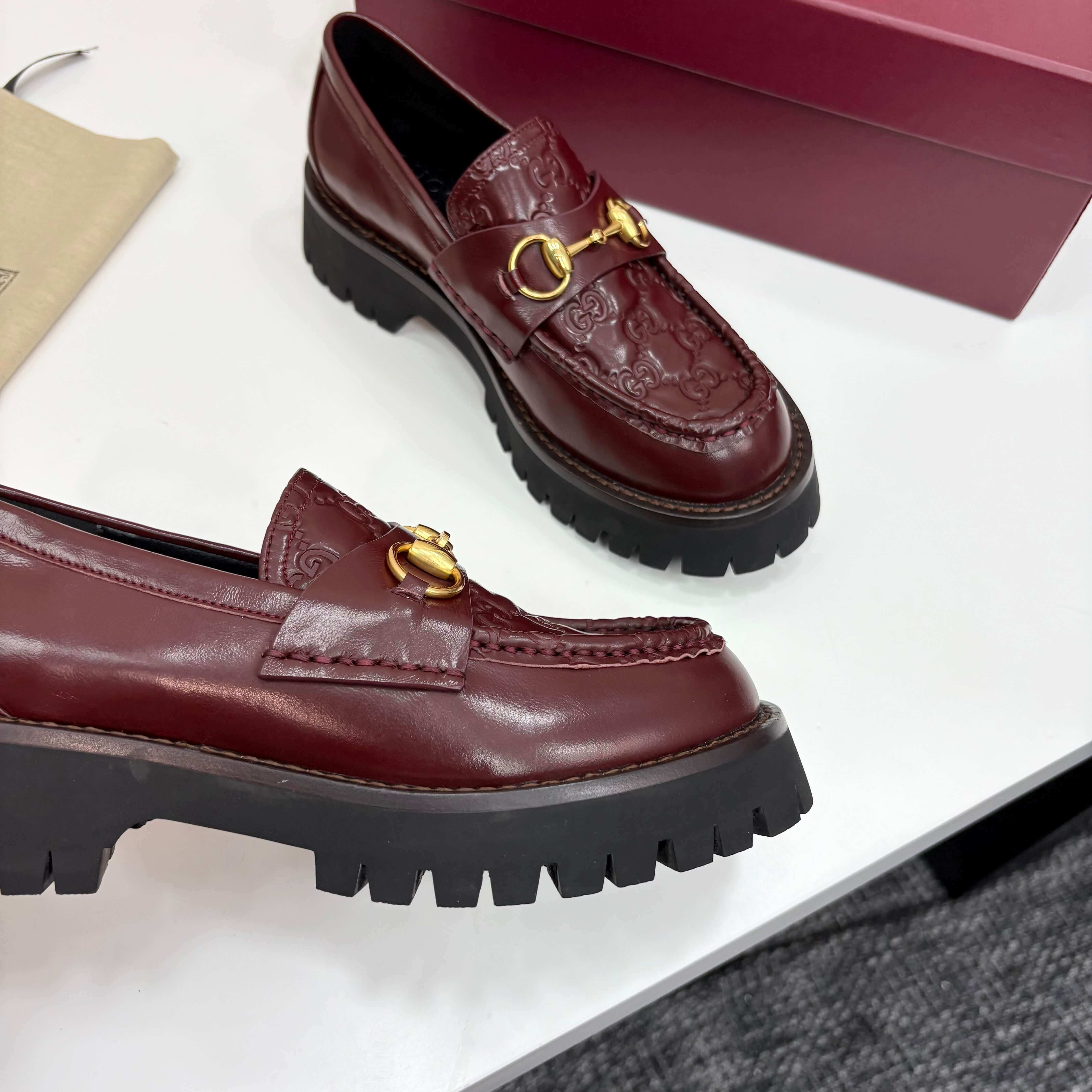 Gucci Women's Rosso Ancora Red Leather Lug-Sole Loafers with Horsebit - Image 2