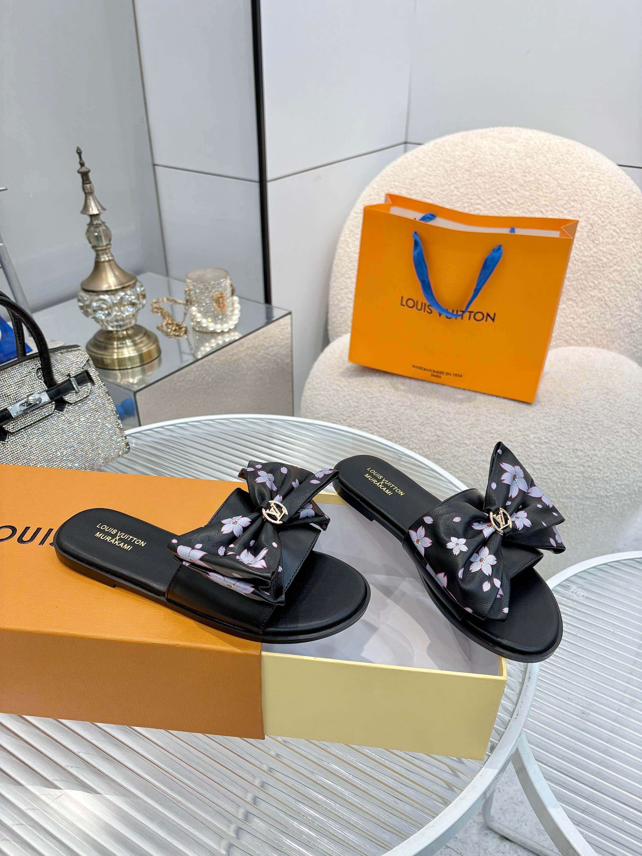 Louis Vuitton LV x Takashi Murakami Lily Flat Mule in blue Monogram Denim - Image 3