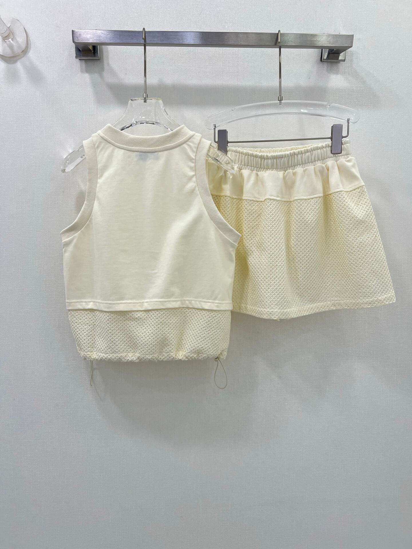 Moncler Cream Sleeveless Top and Textured Mini Skirt Set - Image 4