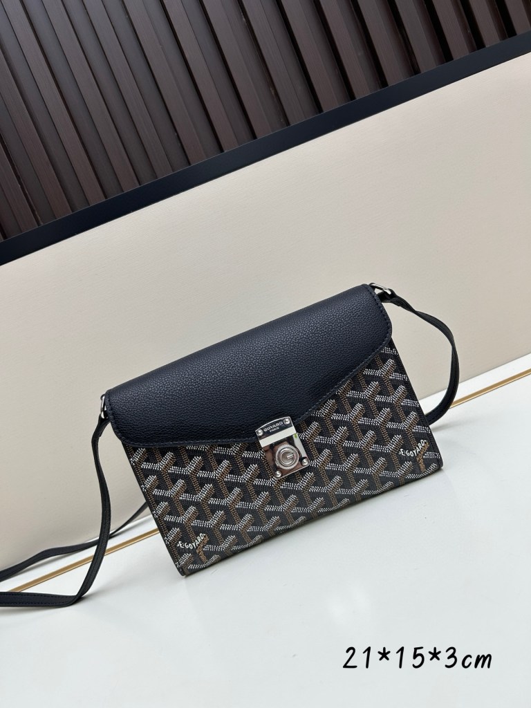 Goyard-Red-Goyardine-Chypre-Wallet-Pouch-with-Palladium-Hardware (4)