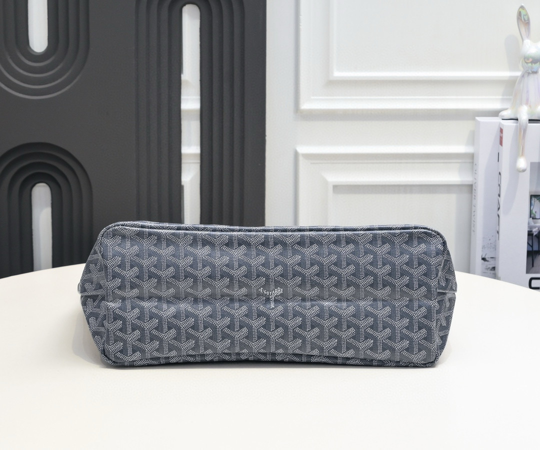 Goyard Bohème GM Hobo Bag in Grey Goyardine Canvas and Chevroches Calfskin