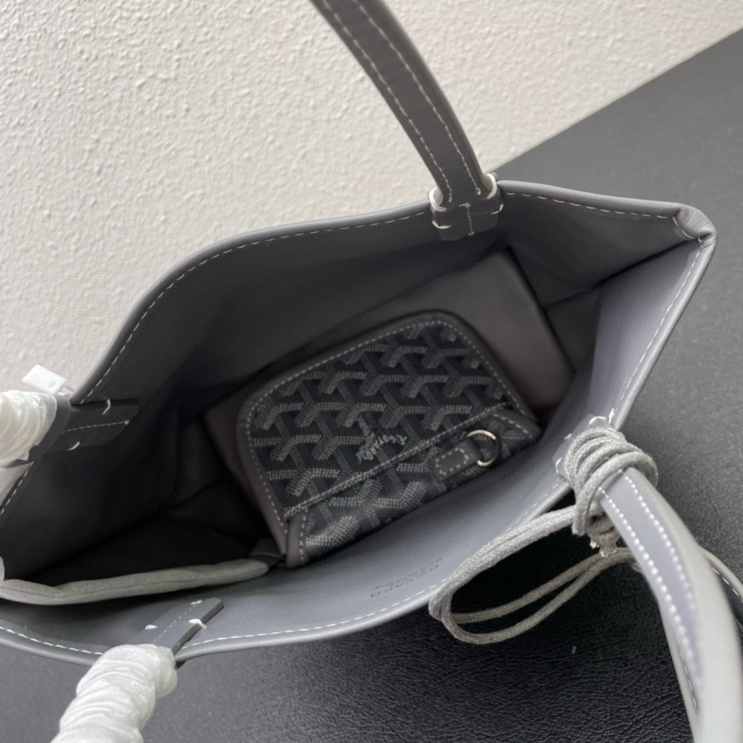 Grey Goyard Villette PM tote bag with hand-painted French Bulldog motif, leather trim