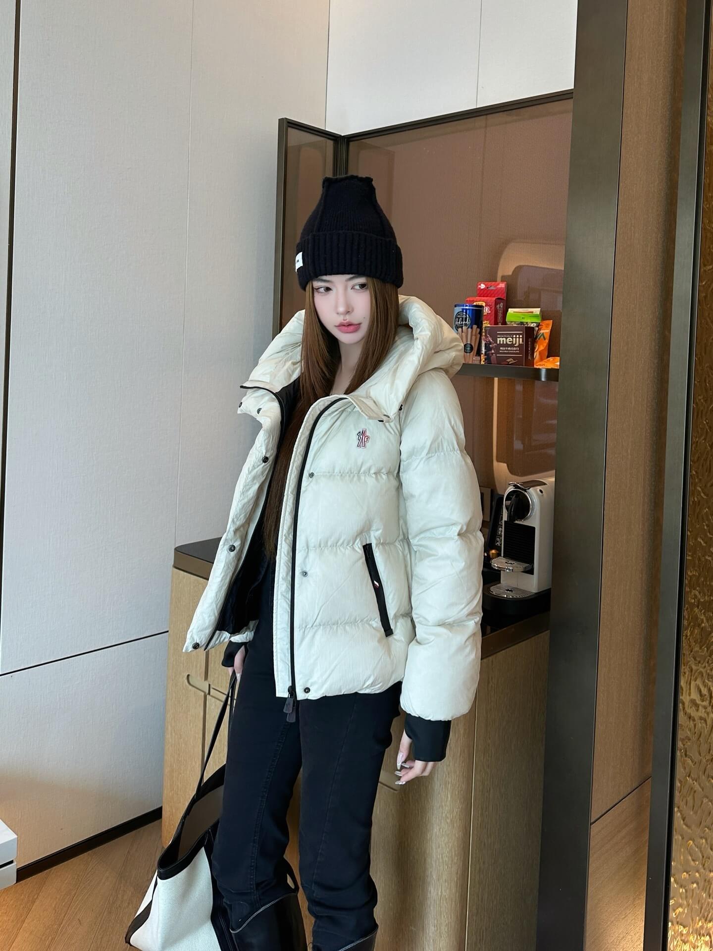 Moncler women's down jacket In Cream - Image 10