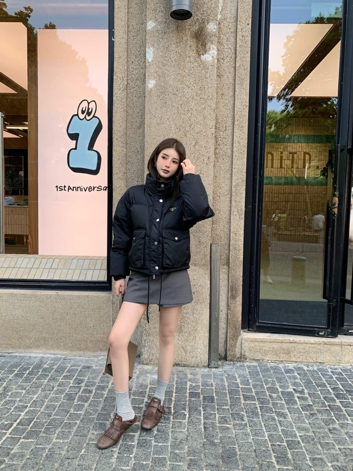 Prada Re-Nylon Cropped Down Womens Jacket in Black. - Image 8