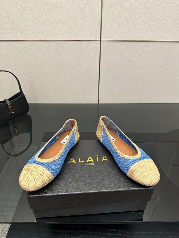 Alaïa Crochet Blue & Beige Ballet Flats