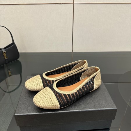 Alaïa