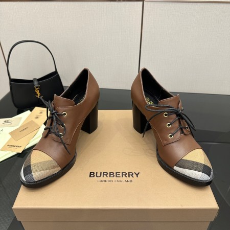 Burberry Vintage Check Cap-Toe Leather Lace-Up Pumps