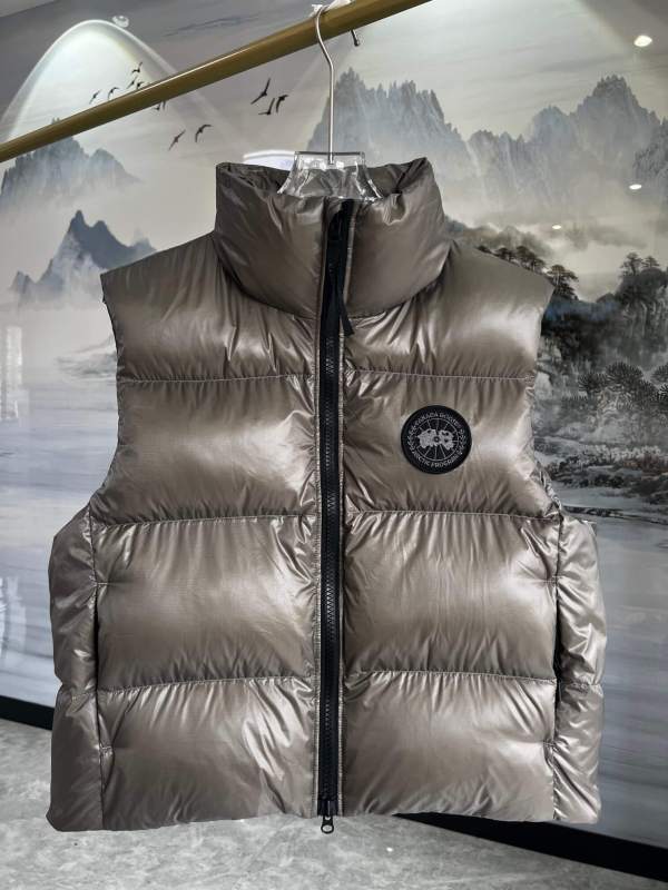 Canada Goose Cypress Women's Puffer Down Vest- Smokey Sage