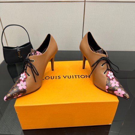 Louis Vuitton Night Bloom Brown Lace-Up Pumps