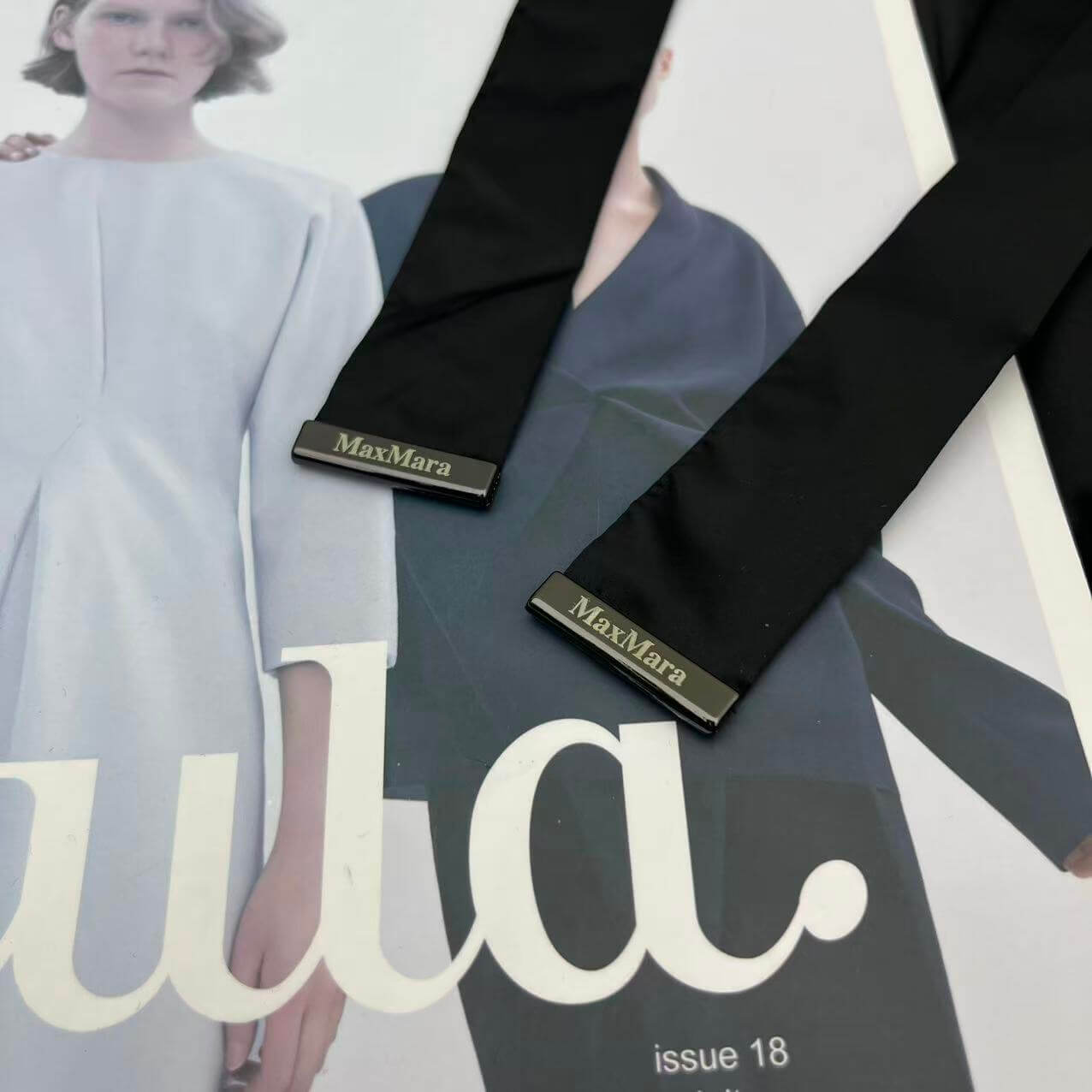 Max Mara Women's Short Cube Pisoft puffer jacket- Black - Image 10