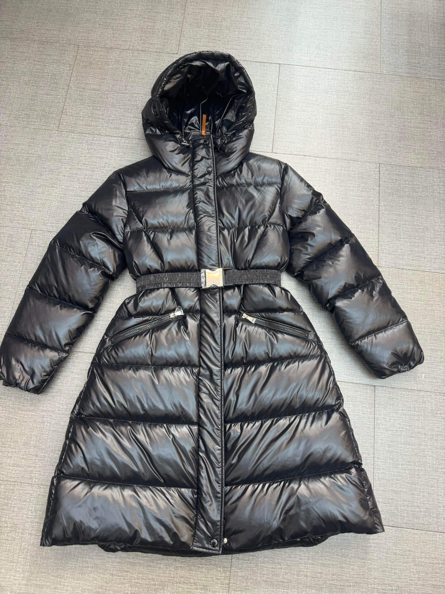 Moncler Bellevue Long Waisted Down Jacket- Black - Image 3