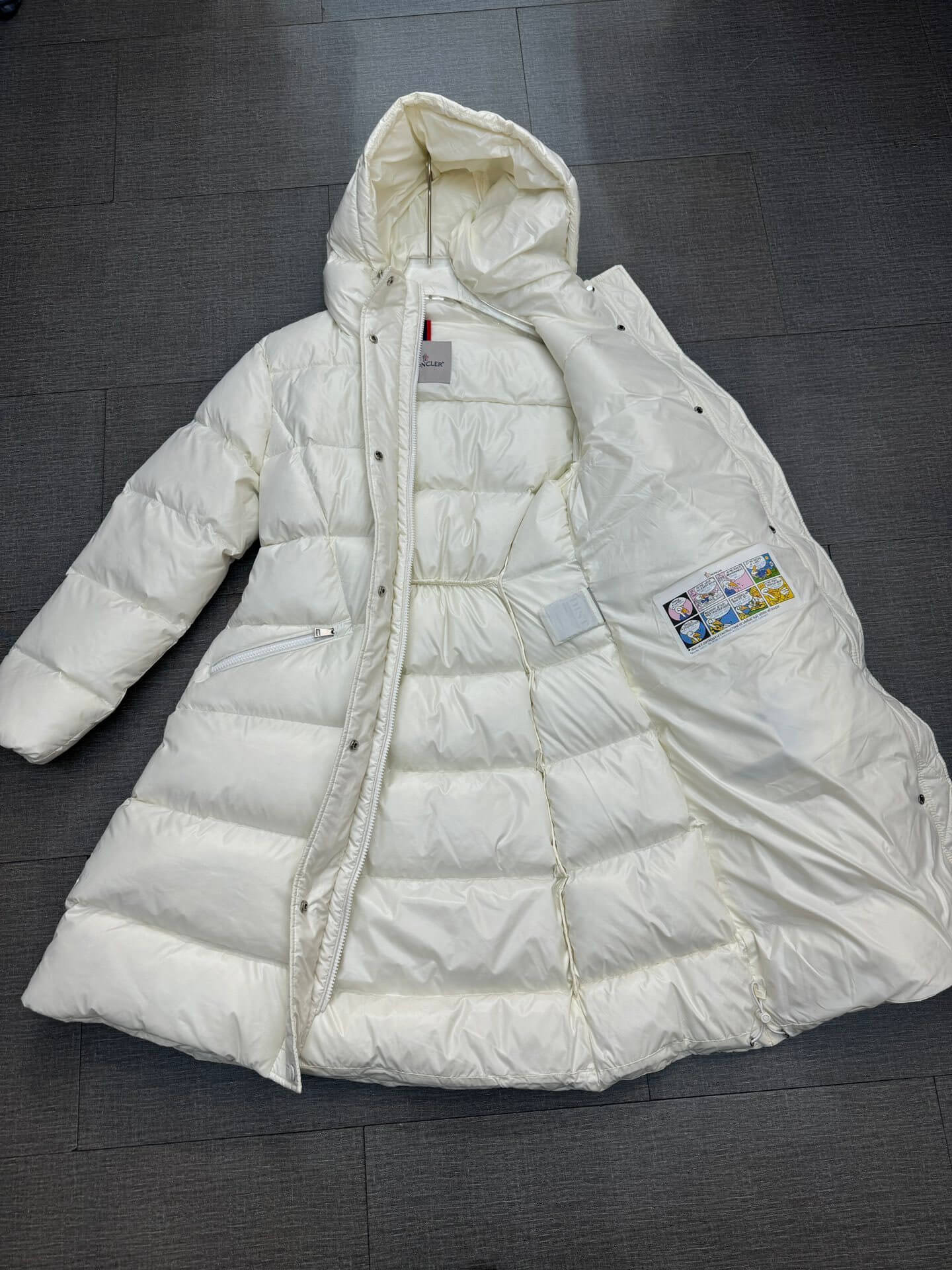 Moncler Bellevue Long Waisted Down Jacket- White - Image 6