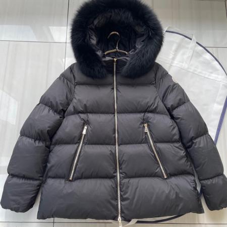 Moncler Laichefur Down Jacket - Classic Black with Fur Trim