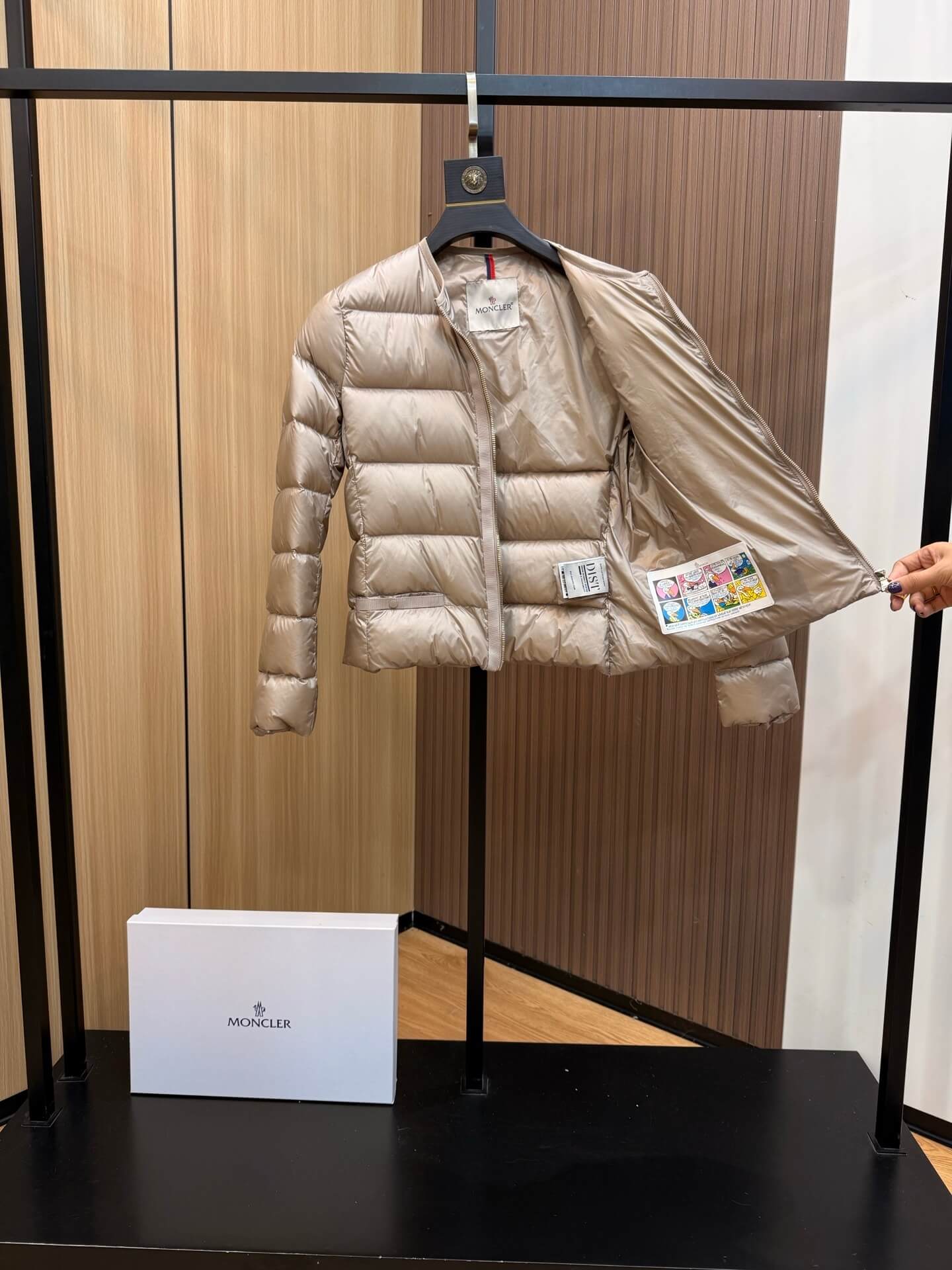 Moncler Laurine women's short down jacket-Beige - Image 8