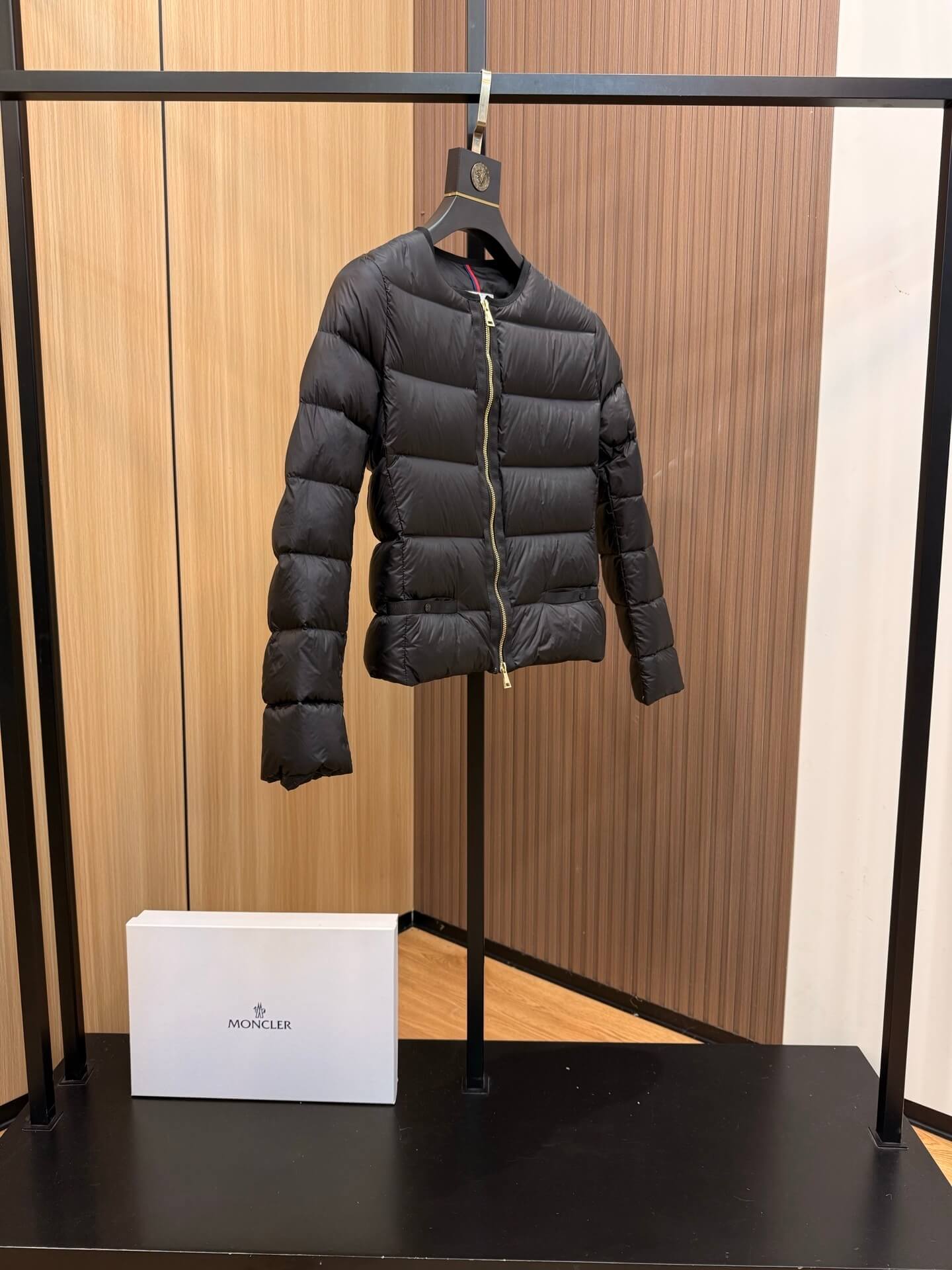 Moncler Laurine women's short down jacket-Black - Image 4