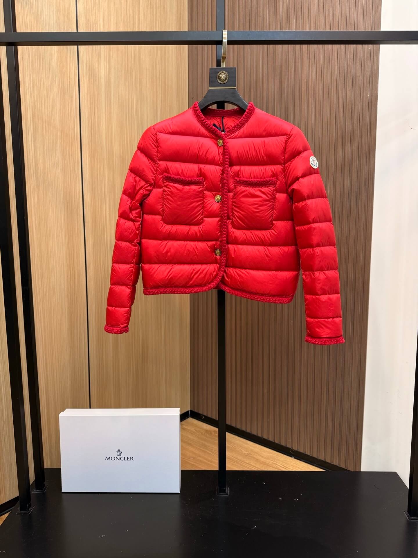Moncler Women's Chanel style down jacket- Red - Image 2