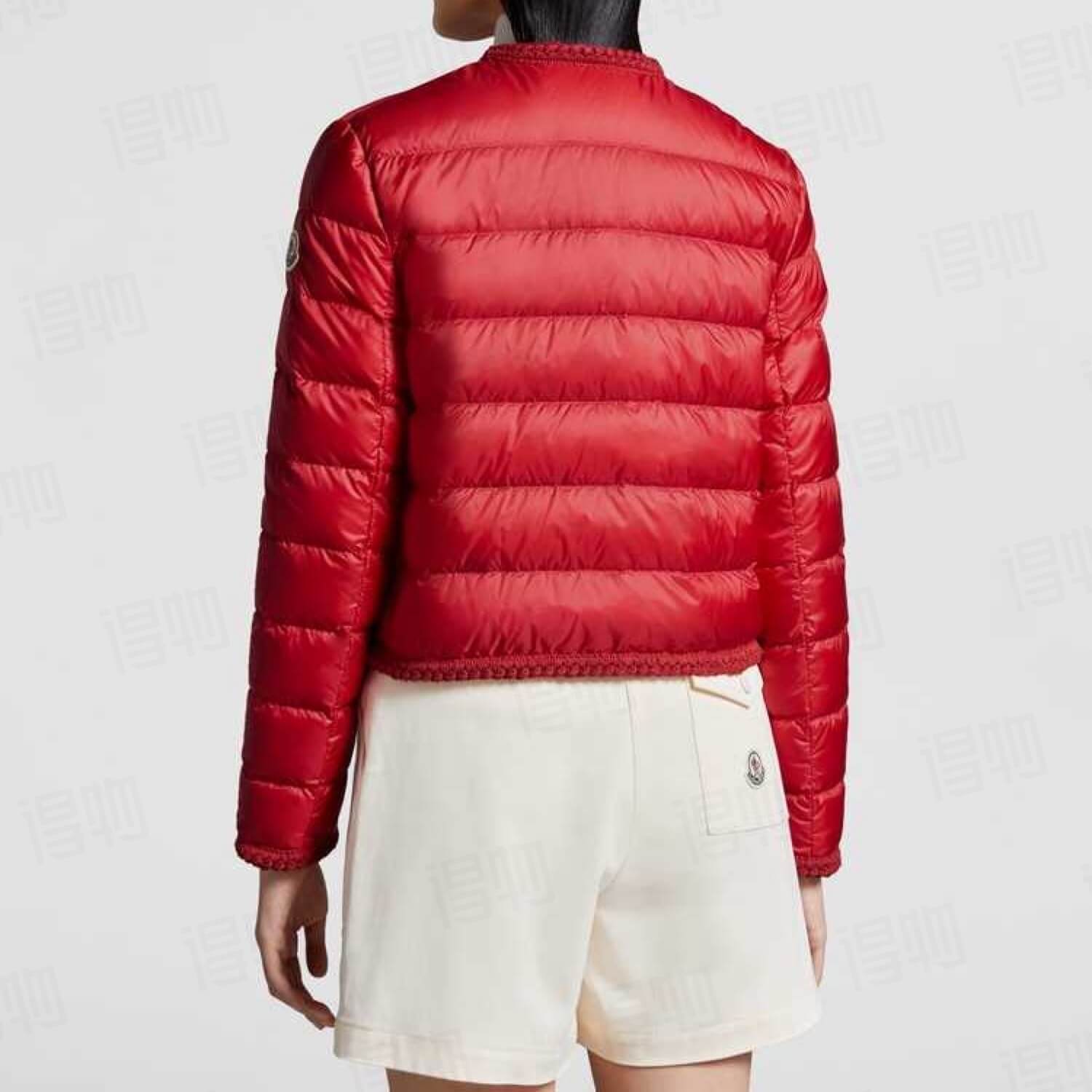 Moncler Women's Chanel style down jacket- Red - Image 7