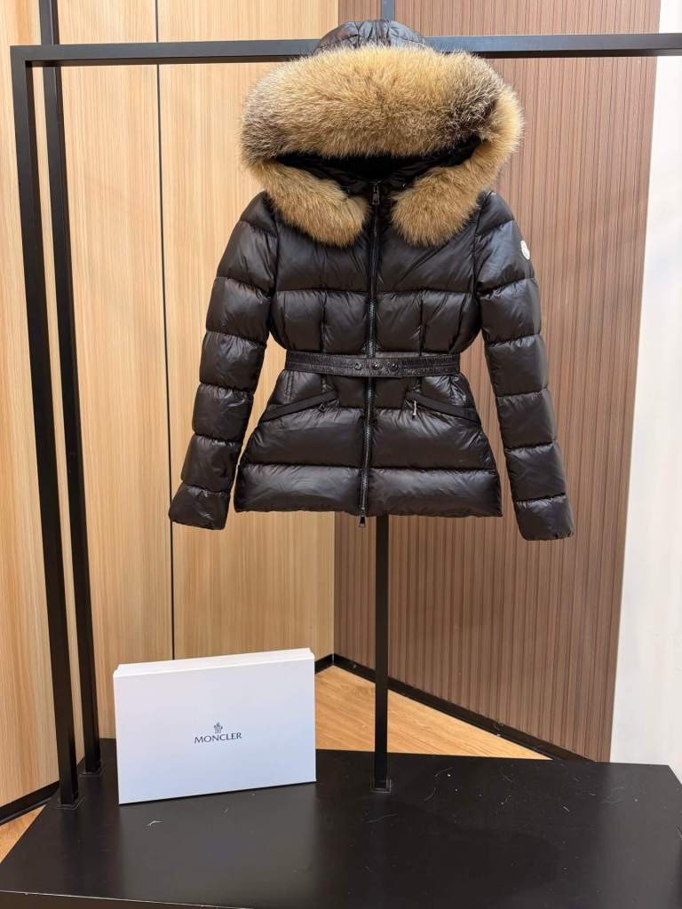 Moncler Short Down Jacket with Fox Fur - Black