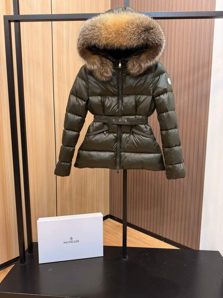 Moncler Women's short fox fur down jacket-Green