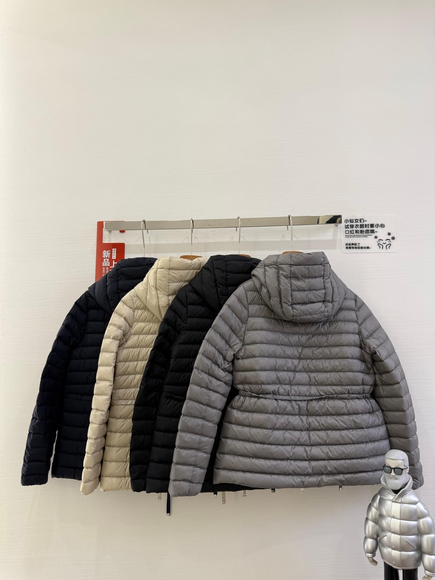Moncler women's thin hooded down jacket in gray - Image 12