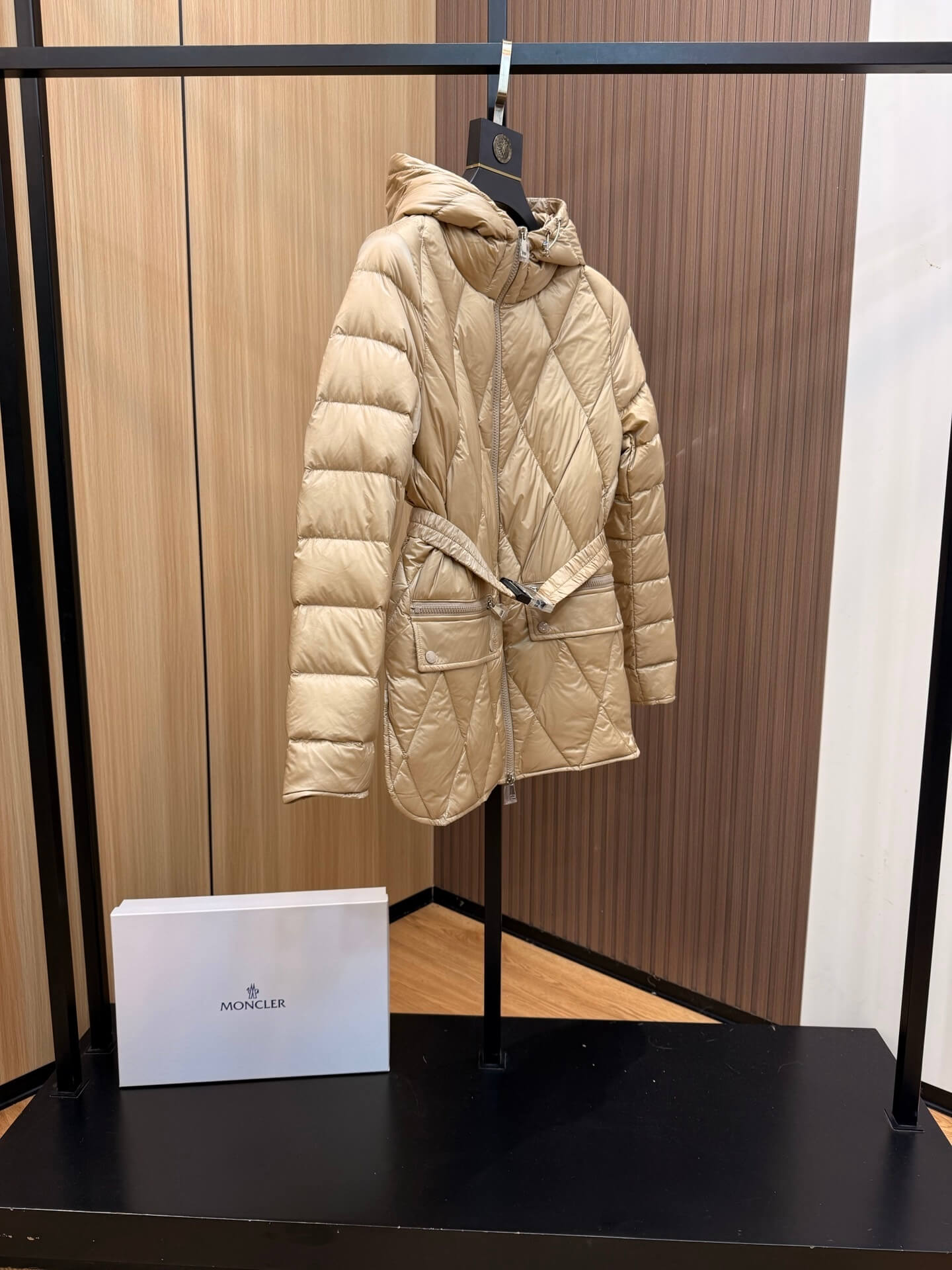 Moncler women's waist-length short Down Jacket- Gold - Image 5