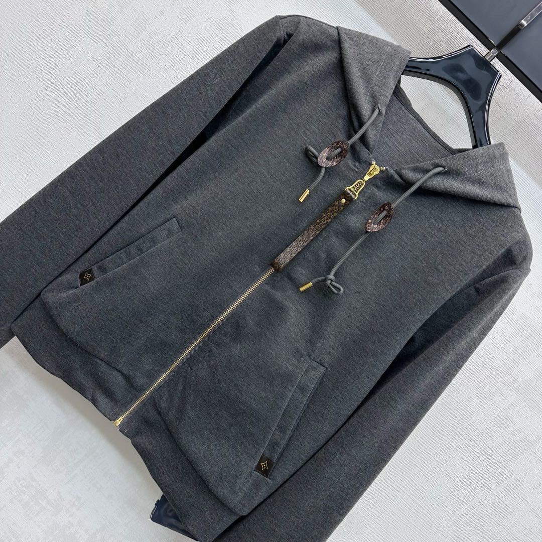 Louis Vuitton–Style Zip-Up Hoodie Tracksuit Set with Wide-Leg Pants – Gray & Black - Image 5