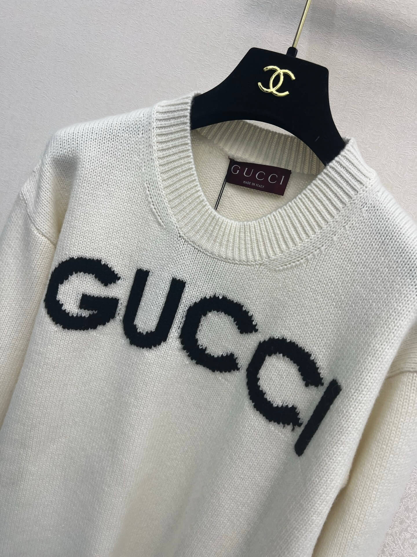 Gucci Logo Intarsia Knit Sweater – Black / White - Image 3