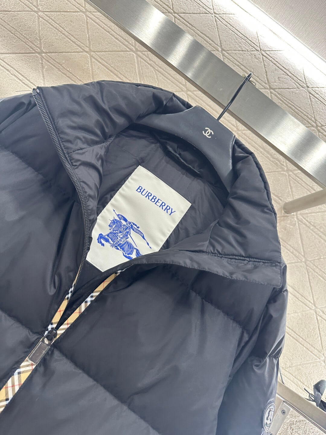 Burberry Checker-tape Snowdon Padded Down Jacket- Navy Blue - Image 8