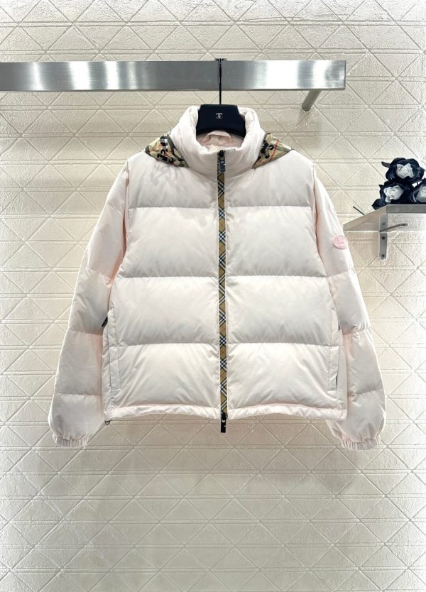Burberry Checker-tape Snowdon Padded Down Jacket- White