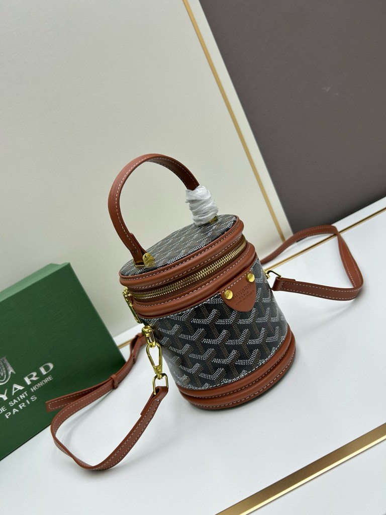 Goyard Petit Flot Black/Tan Goyardine Canvas Bucket Bag