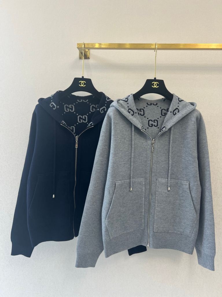 Gucci GG Logo Hooded Zip-Up Sweatshirt – Black / Grey