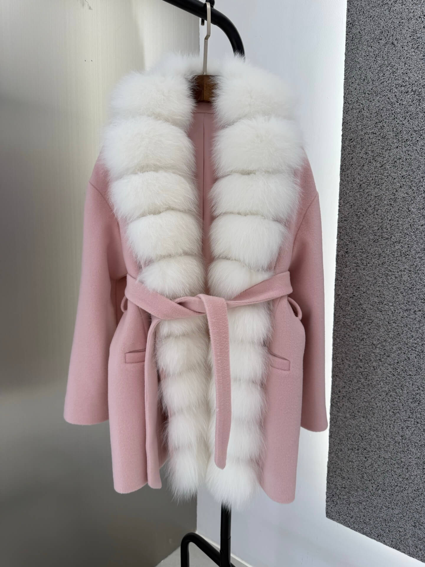 LP cashmere luxurious faux fur-trimmed wool coat- Pink