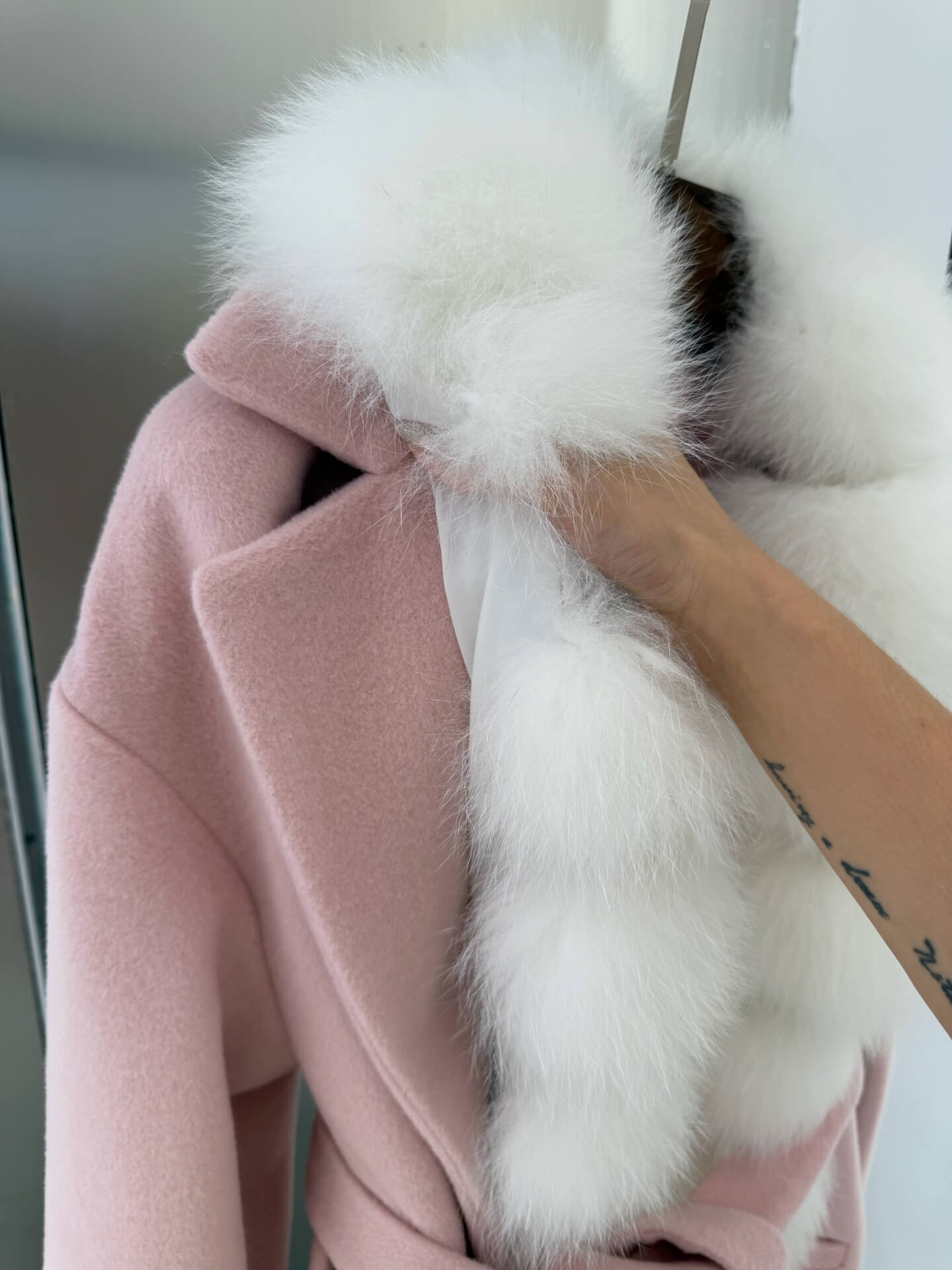 LP cashmere luxurious faux fur-trimmed wool coat- Pink - Image 7