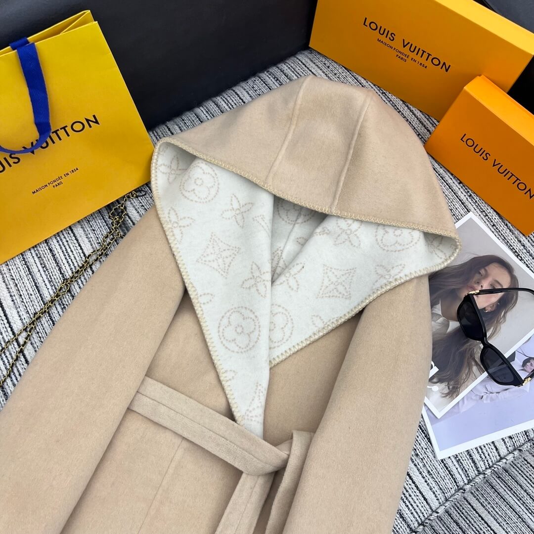 Louis Vuitton Hooded Long Wrap Coat – Beige Wool & Cashmere - Image 3