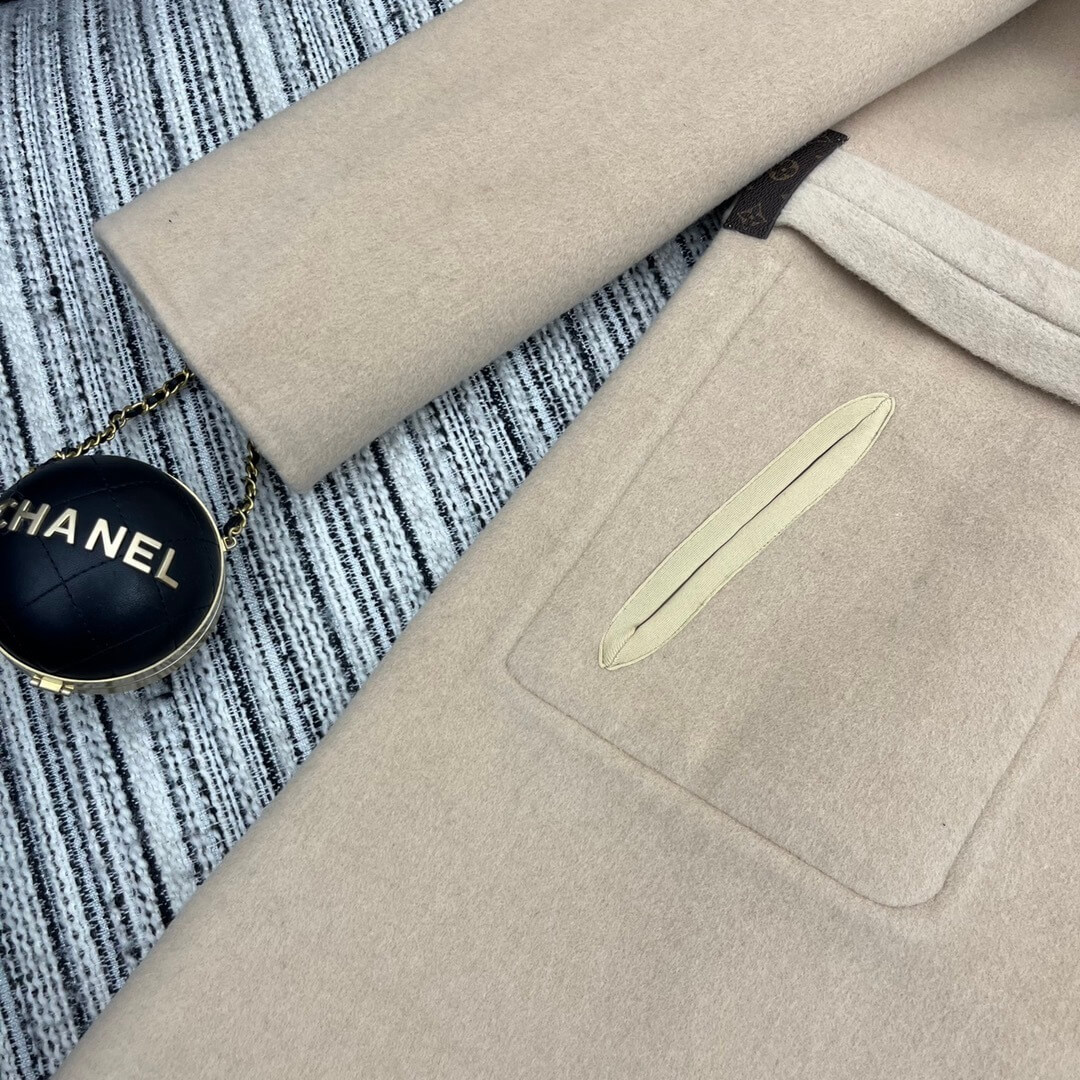 Louis Vuitton Hooded Long Wrap Coat – Beige Wool & Cashmere - Image 4