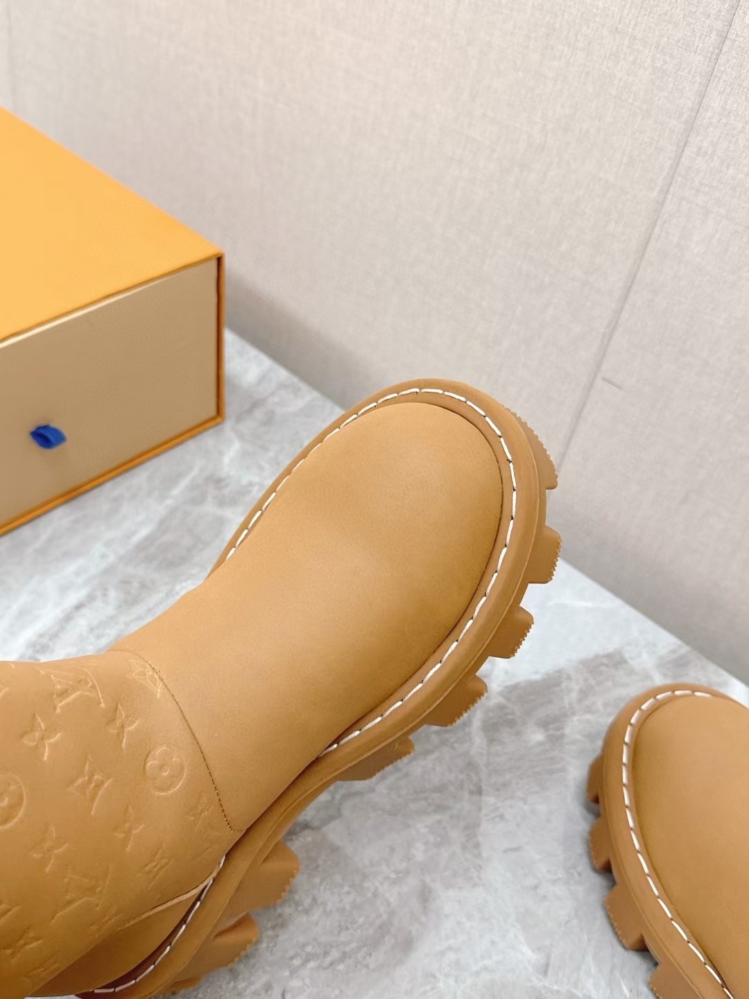 Louis Vuitton Camel Brown Laureate Platform Shearling Boots - Image 11